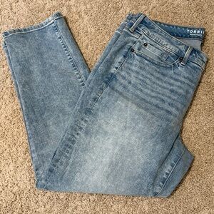 Torrid Perfect Boyfriend Ankle Vintage Stretch Size 16R Light Wash Denim Jeans